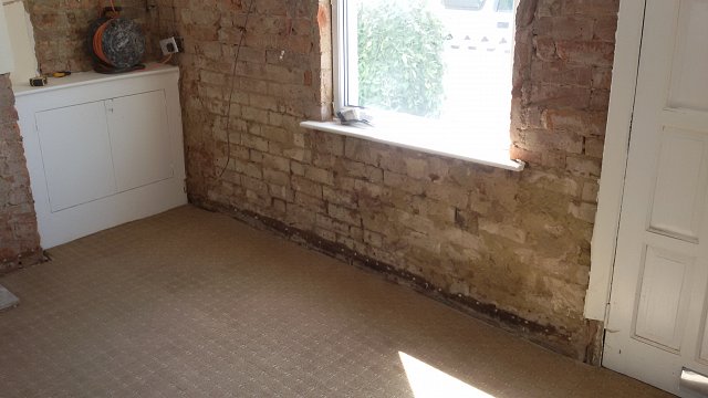 Damp Proofing and Plastering Services from SPS Midlands